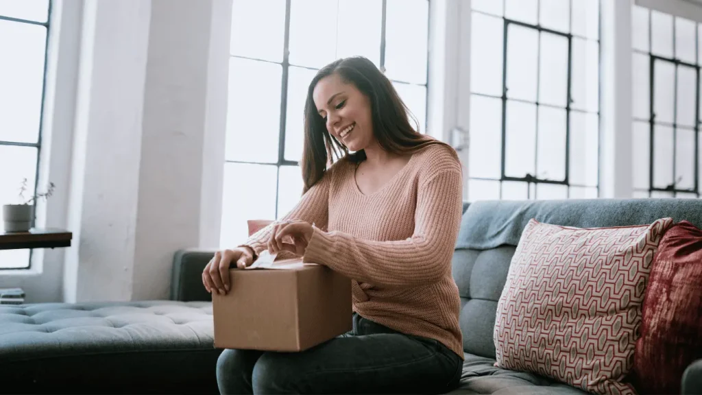 minimalistyczny-wibrator-cytrynka-w-zoltym-kolorze